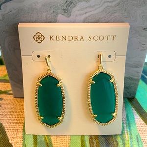 Kendra Scott Elle in Gold and Emerald Cats 🐱 Eye VVEUC.